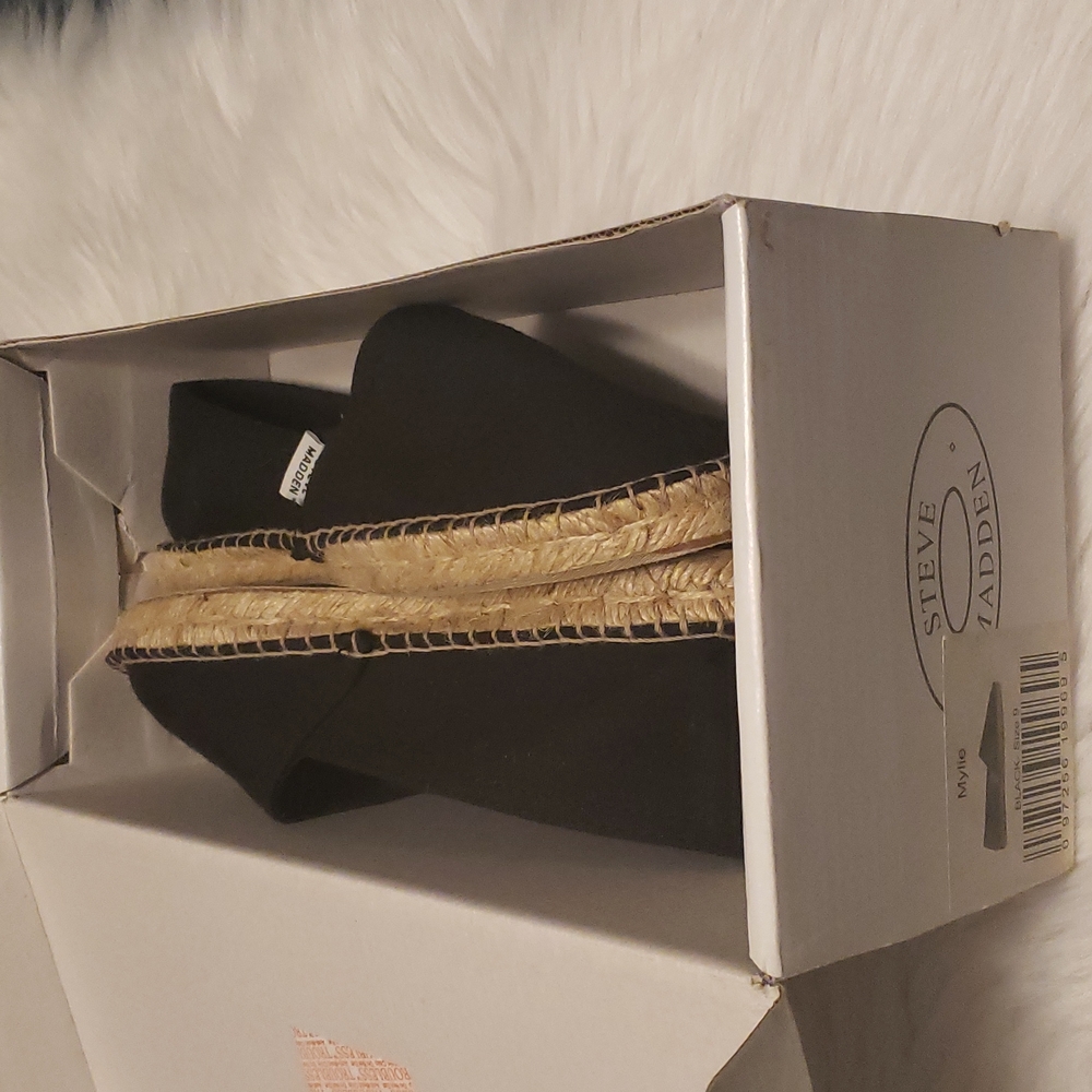 Steve Madden,black espadrille, size:9.0, canvas material